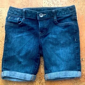 So brand Jean shorts